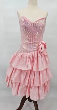 Vintage 80s Tadashi Saks 5th Avenue Women's 4 Pink Sequin & Ruffle Prom Dress